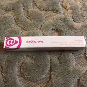 MARY KAY lip crayon